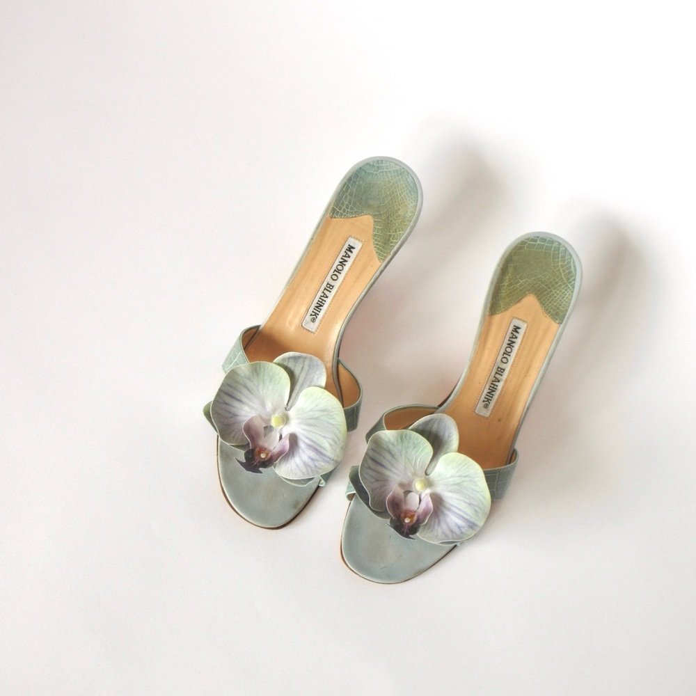 Reworked Upcycled Manolo Blahnik Blue Teal Orchid Kitten Heels